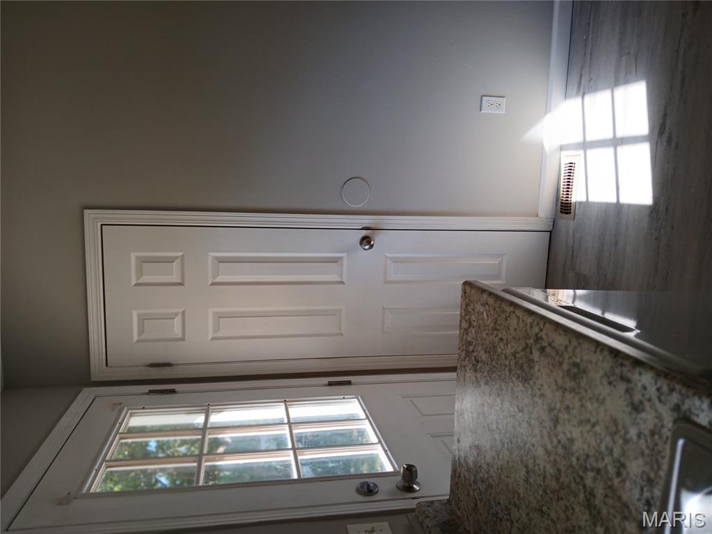 5114 Heege Road Affton, MO 63123 - Photo 14 of 36 Gallery Image 14