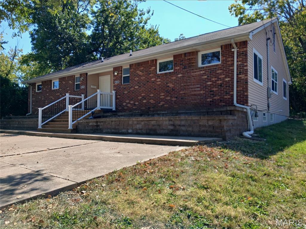 5114 Heege Road Affton, MO 63123 - Photo 36 of 36 Gallery Image 36