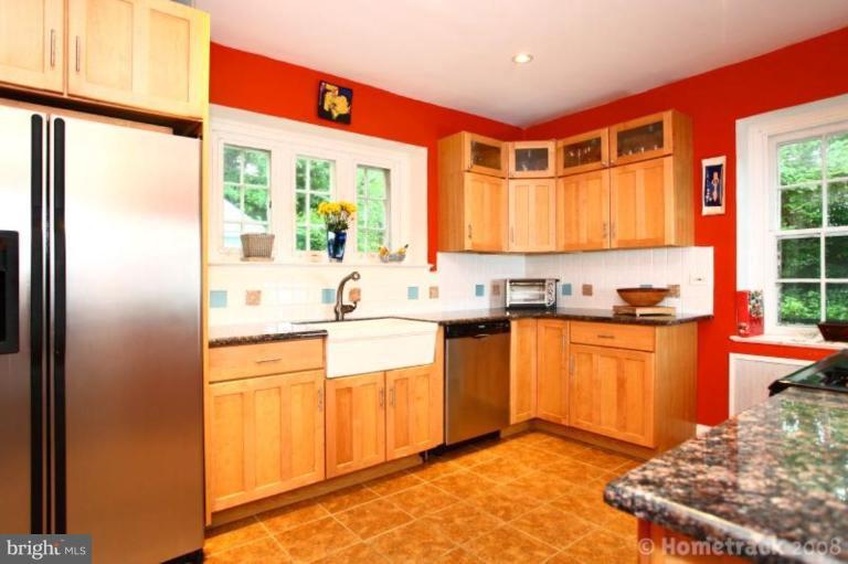 3800 Juniper Road Baltimore, MD 21218 - Photo 6 of 25 Kitchen