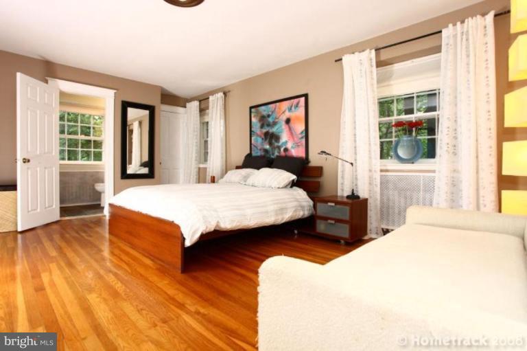 3800 Juniper Road Baltimore, MD 21218 - Photo 10 of 25 Master Bedroom