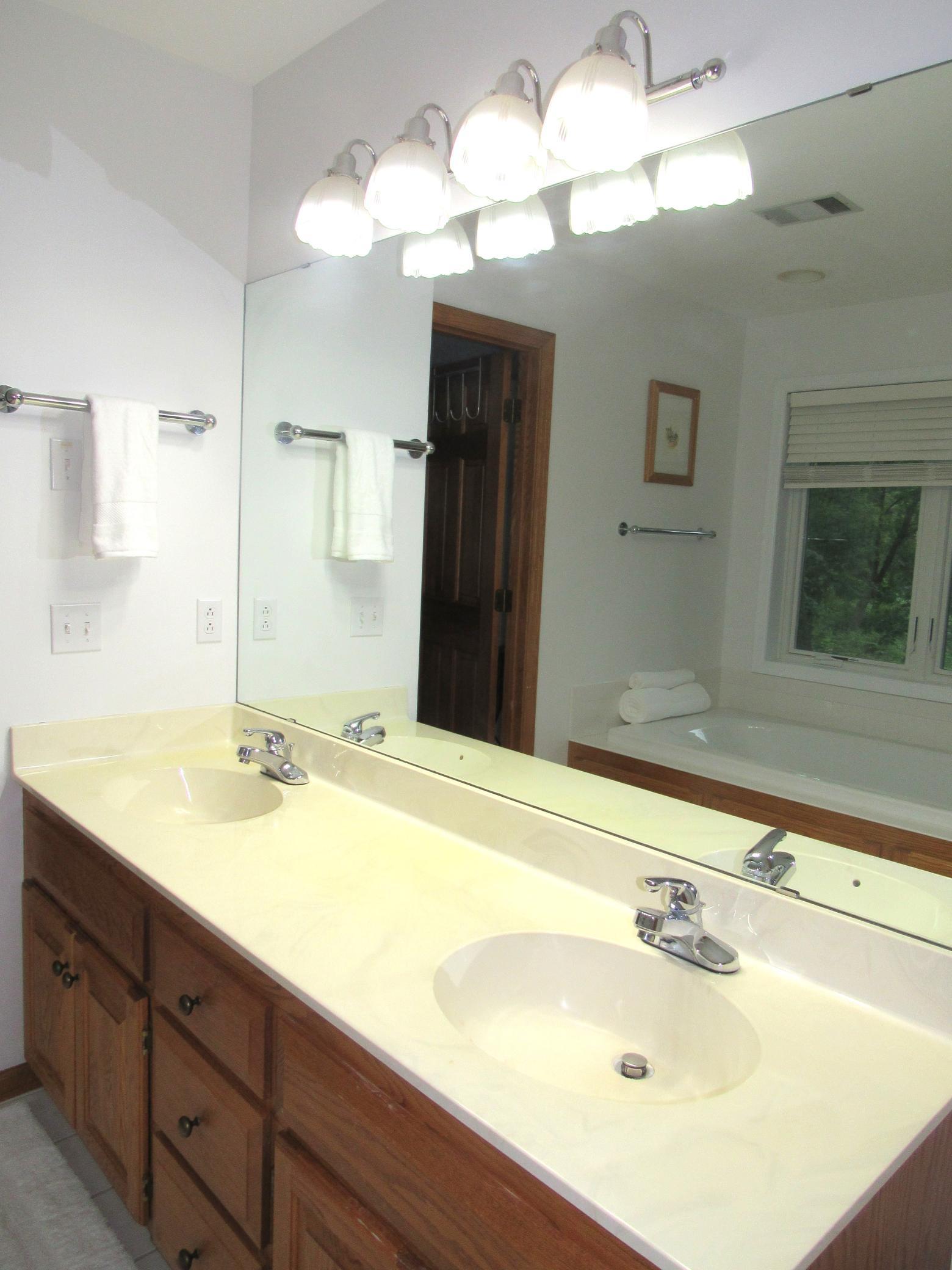 1020 Lake Lucy Road Chanhassen, MN 55317 - Photo 16 of 33