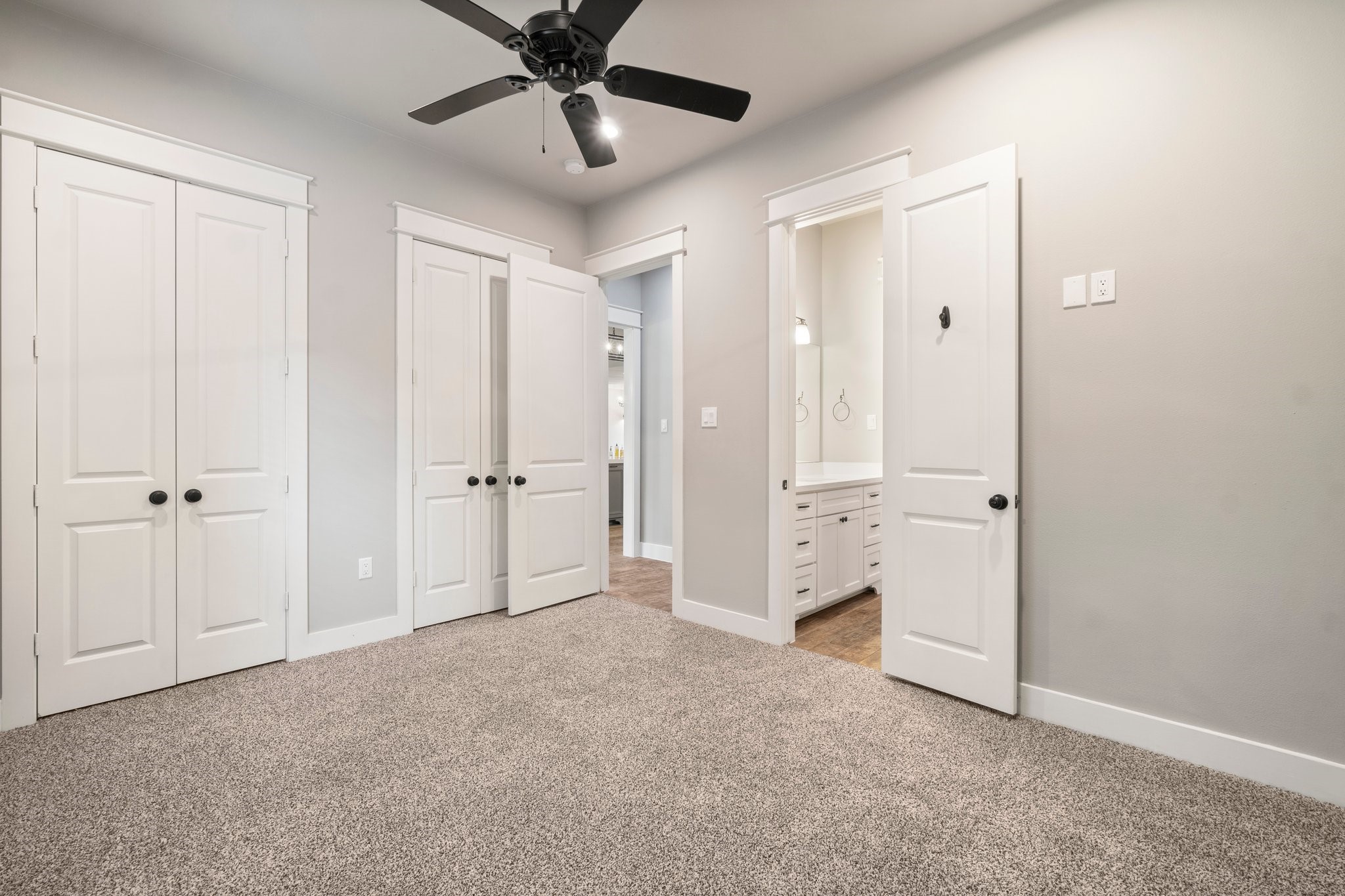 2402 Chantilly Lane Conroe, TX 77384 - Photo 28 of 49 an empty room with closet area