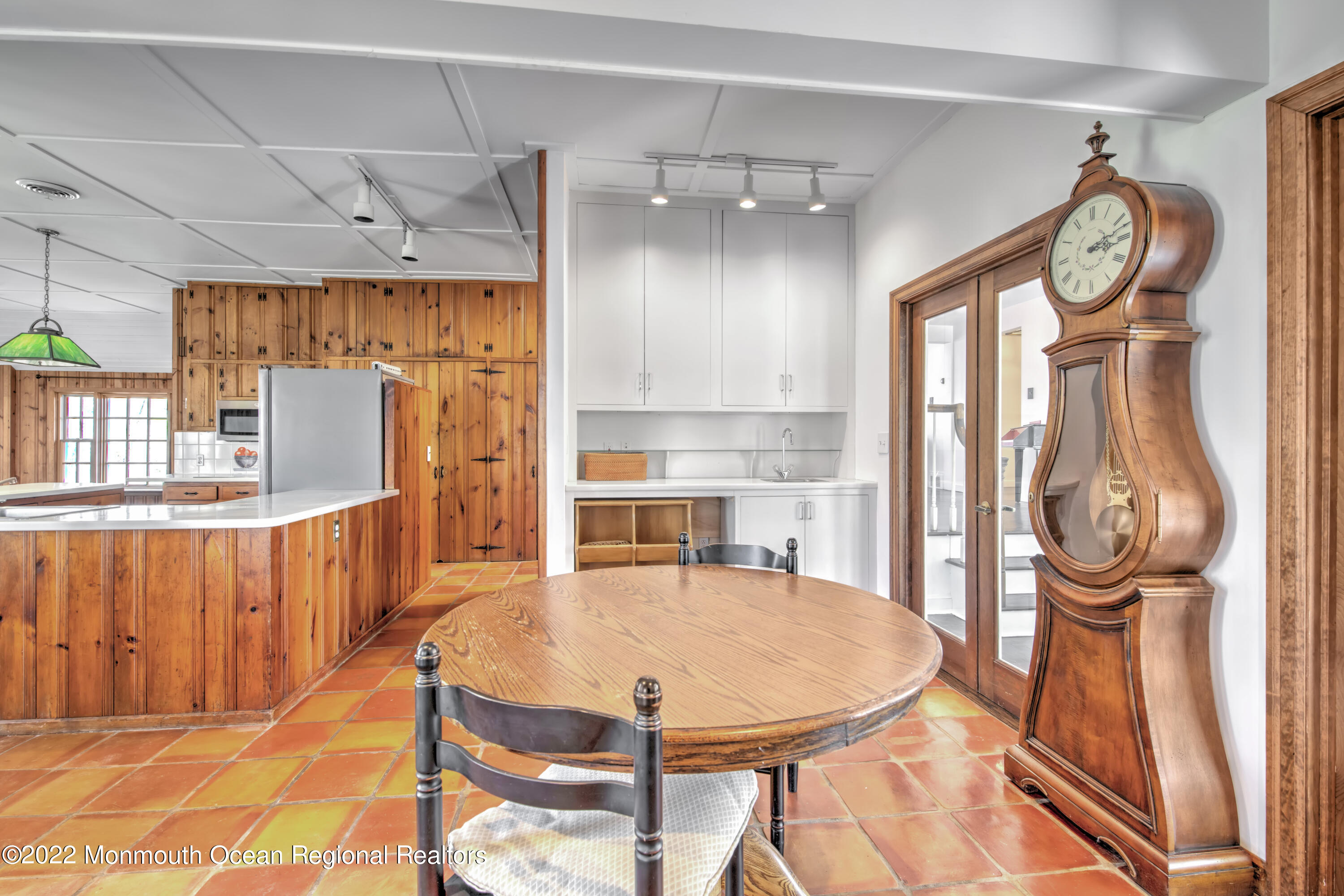 347 Cold Soil Road Princeton, NJ 08540 - Photo 18 of 31 BREAKFAST ROOM
