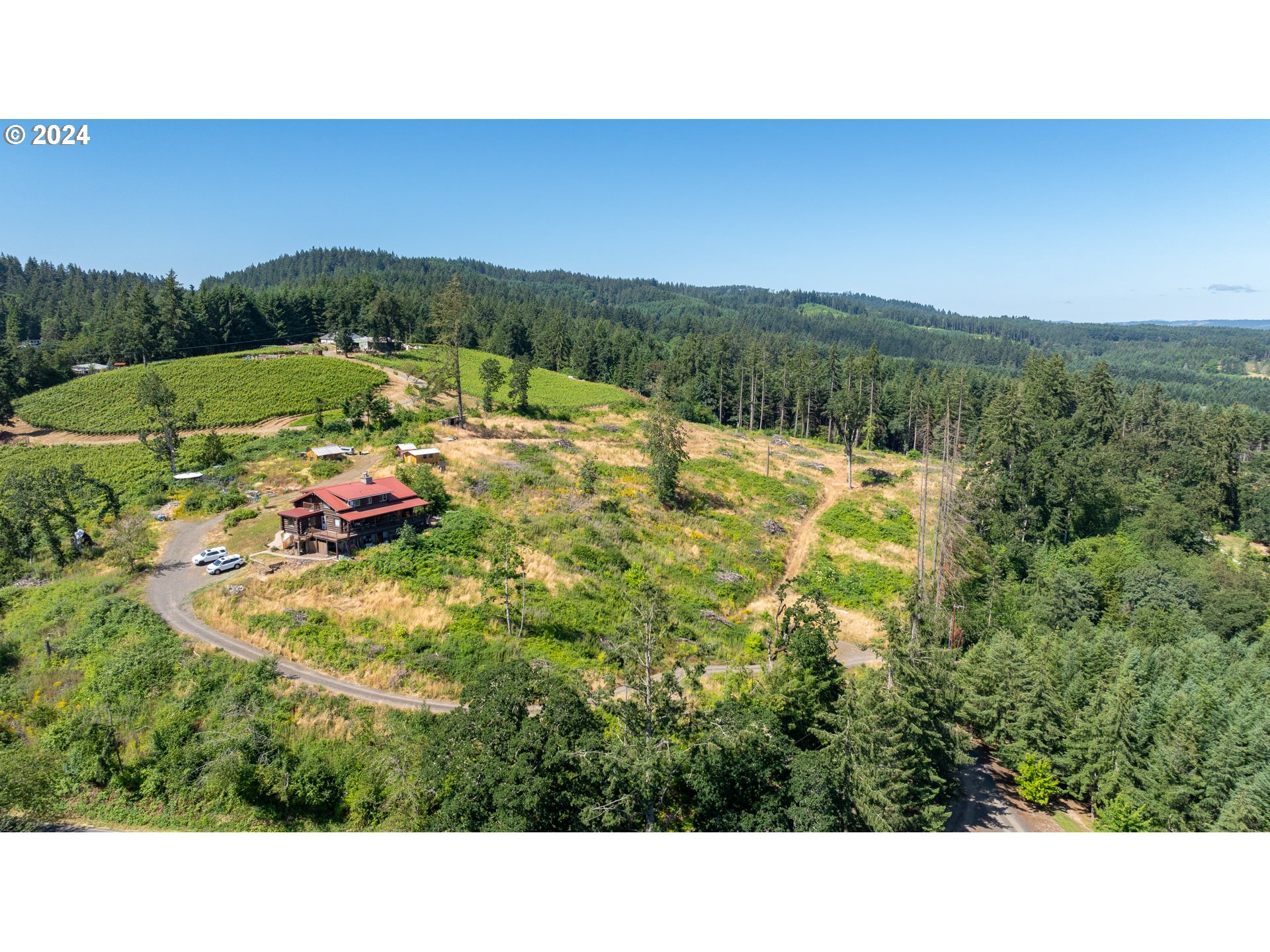16300 Southeast Walnut Hill Road Amity, OR 97101 - Photo 39 of 48 a view of a city