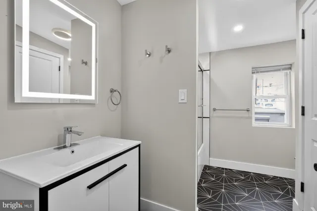 $524,900 | 2467 Amber Street, Philadelphia, PA 19125