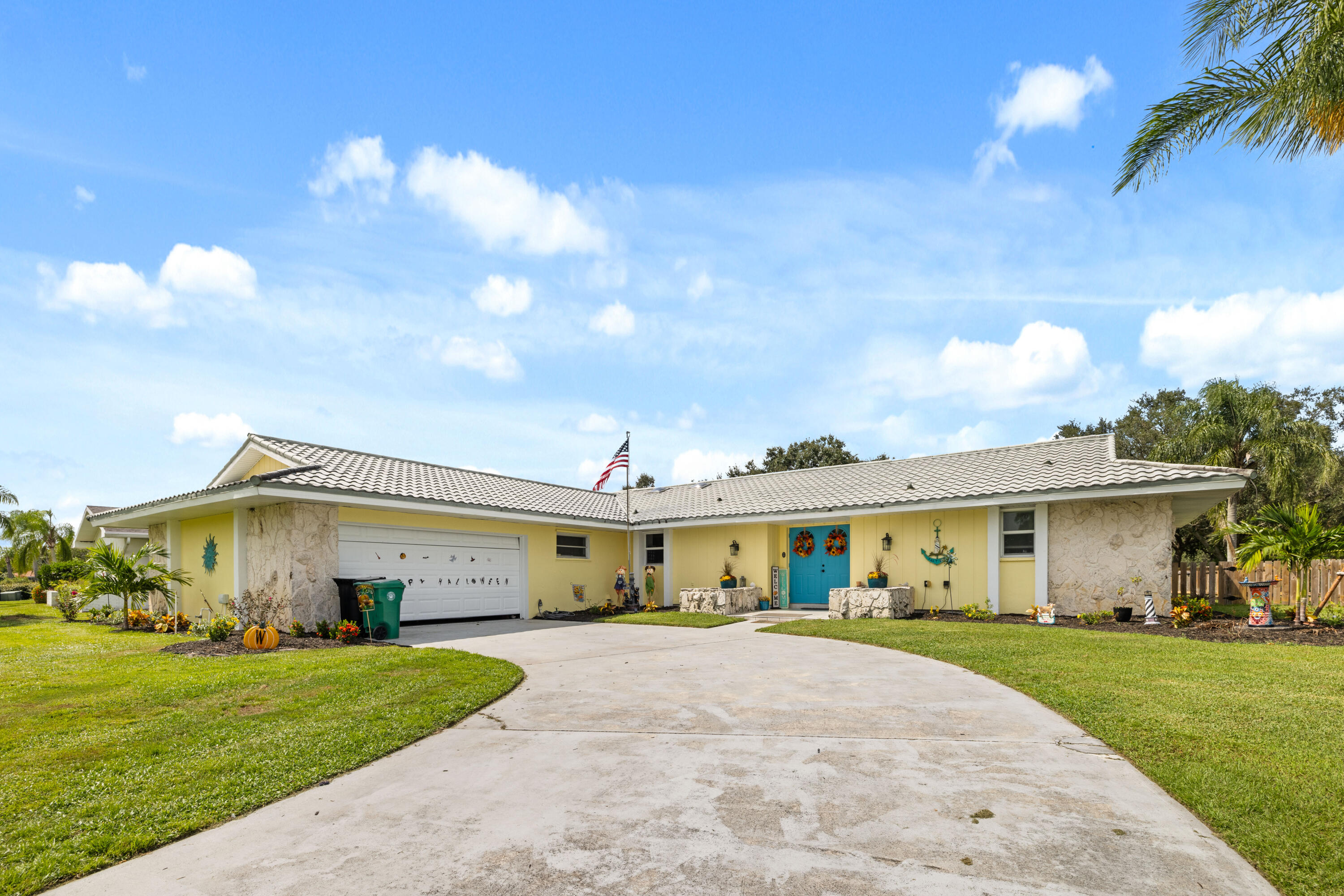 1851 Southeast Erwin Road Port St. Lucie, FL 34952 - Photo 8 of 43 6B0A0084