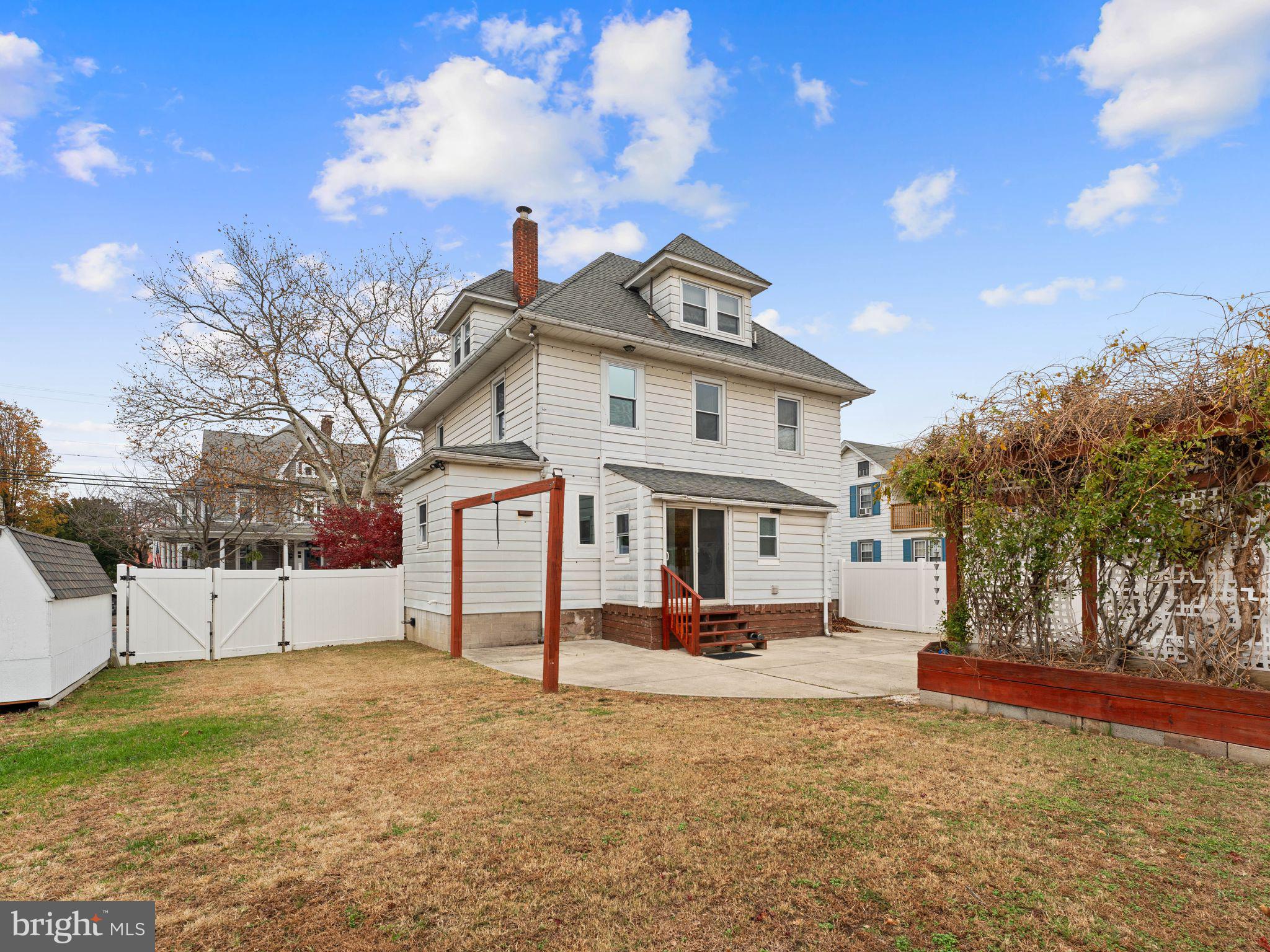 400 2nd Street Swedesboro, NJ 08085 - Photo 29 of 33 a house view with a outdoor space