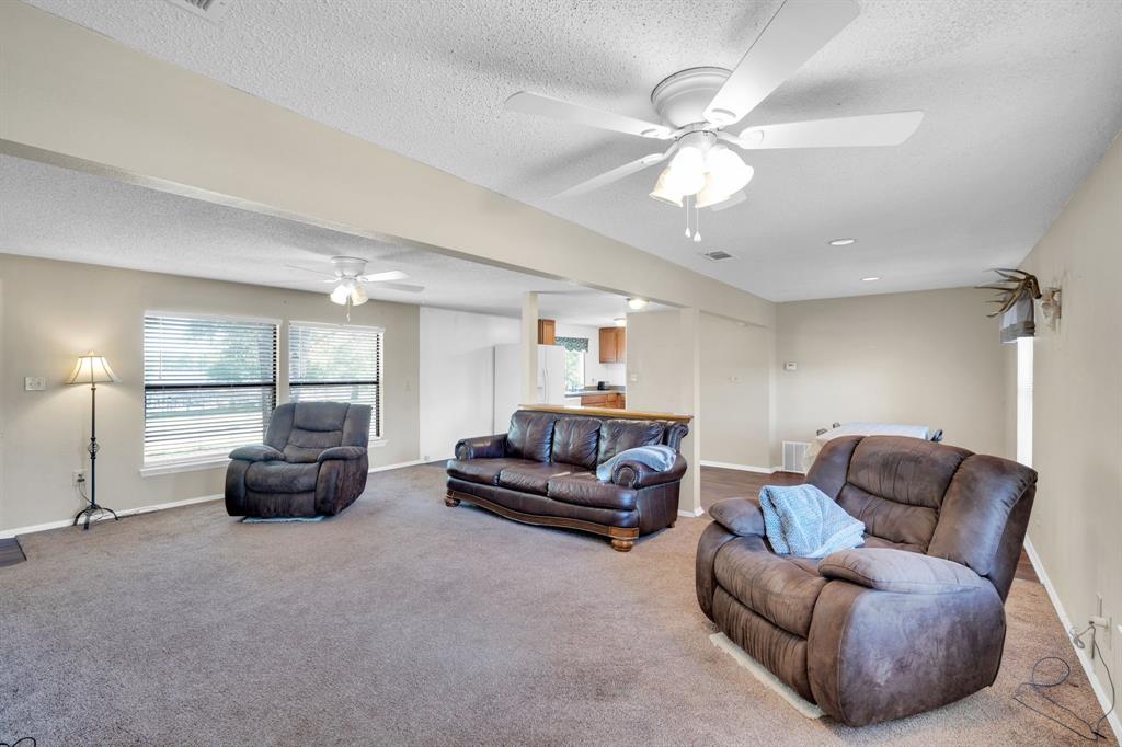 321 Rs County Road 3310 Emory, TX 75440 - Photo 28 of 40