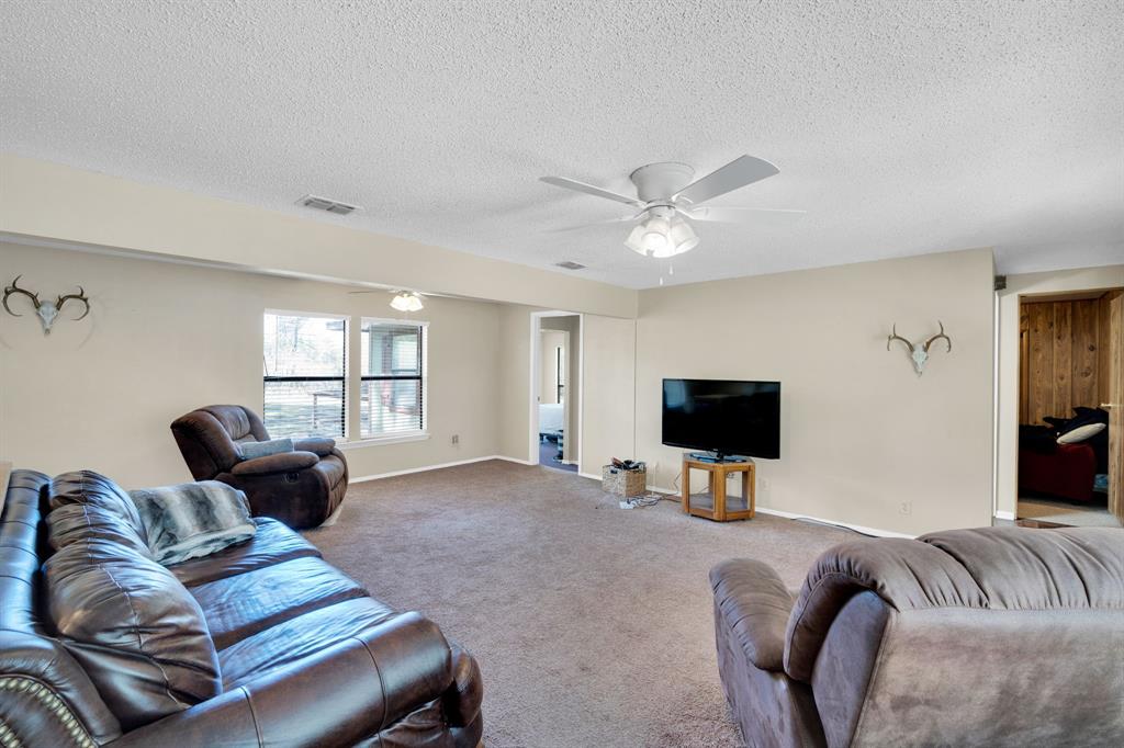 321 Rs County Road 3310 Emory, TX 75440 - Photo 29 of 40
