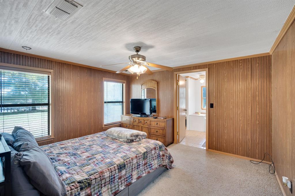 321 Rs County Road 3310 Emory, TX 75440 - Photo 37 of 40