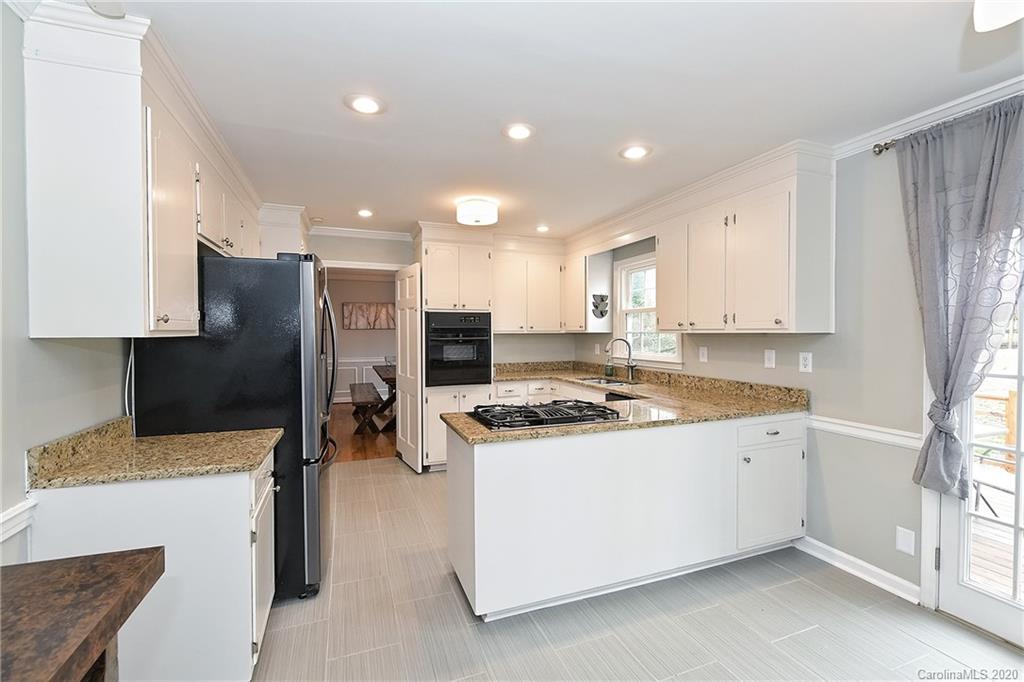 3740 Riverbend Road Charlotte, NC 28210 - Photo 21 of 48 Gallery Image 21