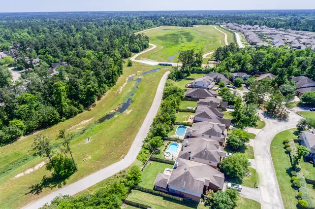 $2,795 | 14 Harbinger Court, The Woodlands, TX 77382