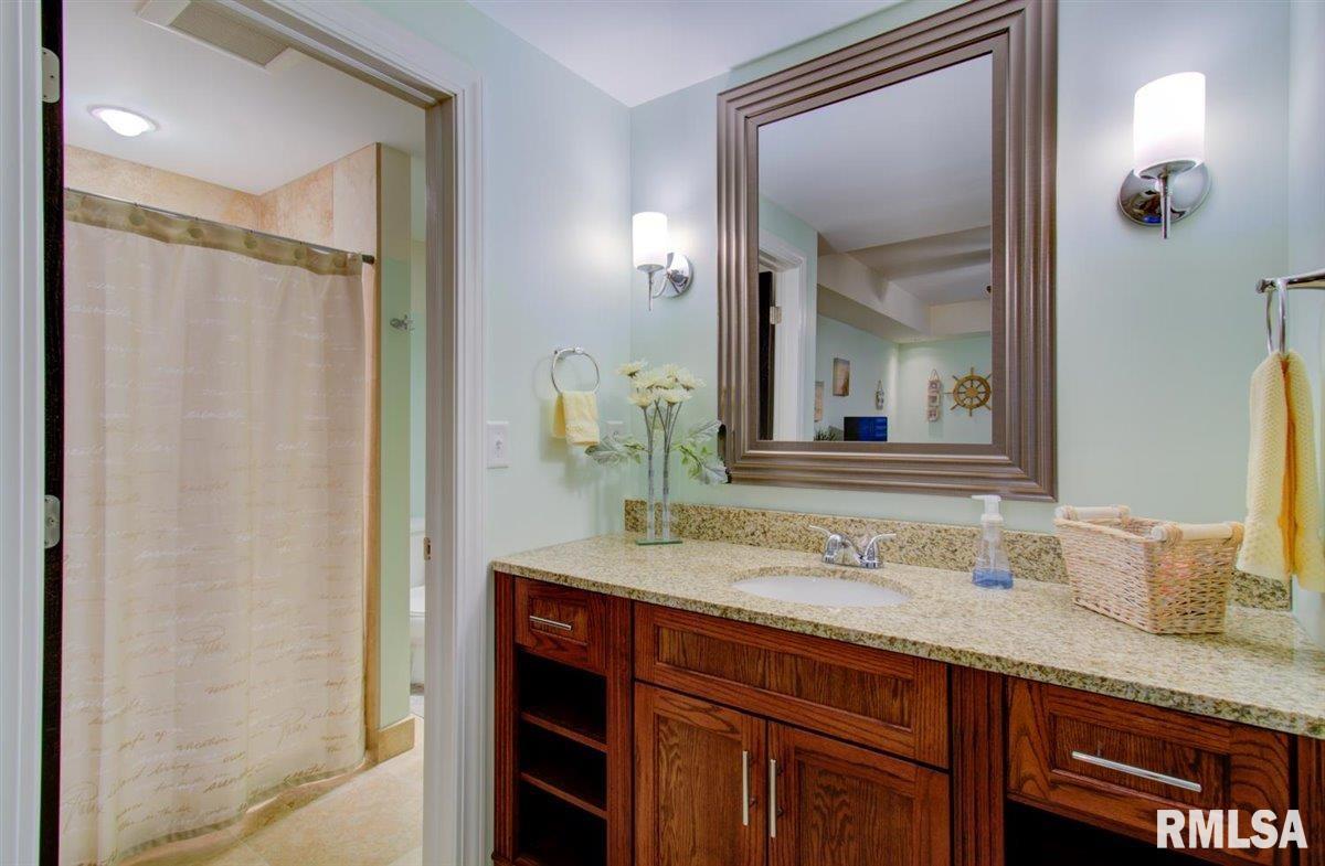 3616 St Anne's Drive Springfield, IL 62712 - Photo 34 of 42 Gallery Image 34