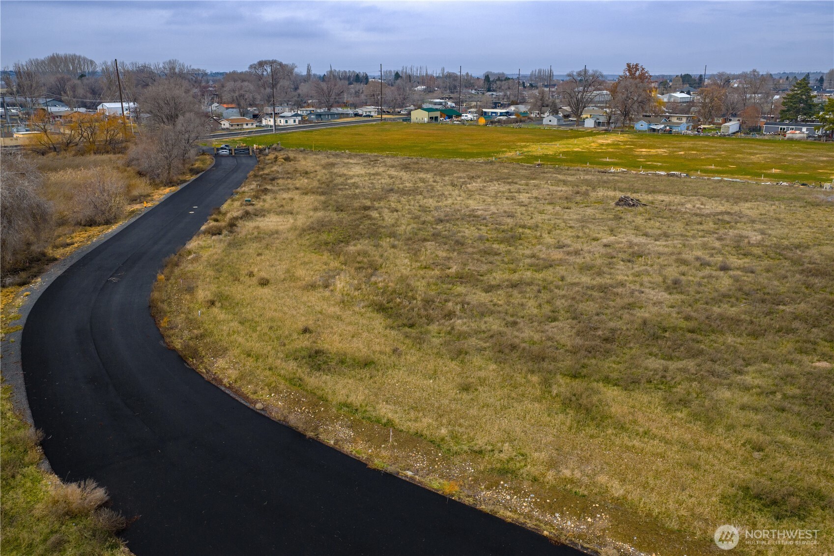 22 Valley Road Northeast, Unit 22 Moses Lake, WA 98837 - Photo 4 of 8