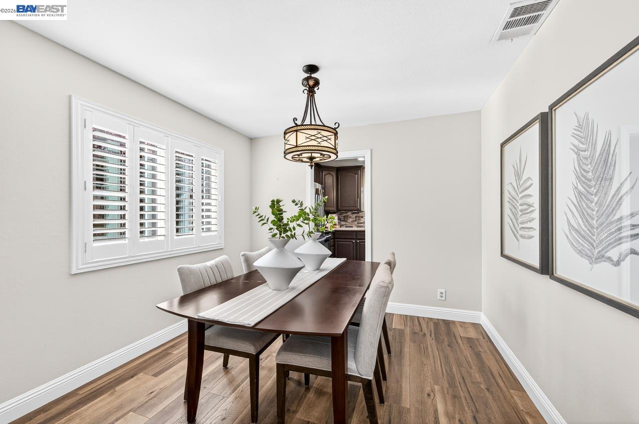 1237 Concord Street Pleasanton, CA 94566 - Photo 8 of 37