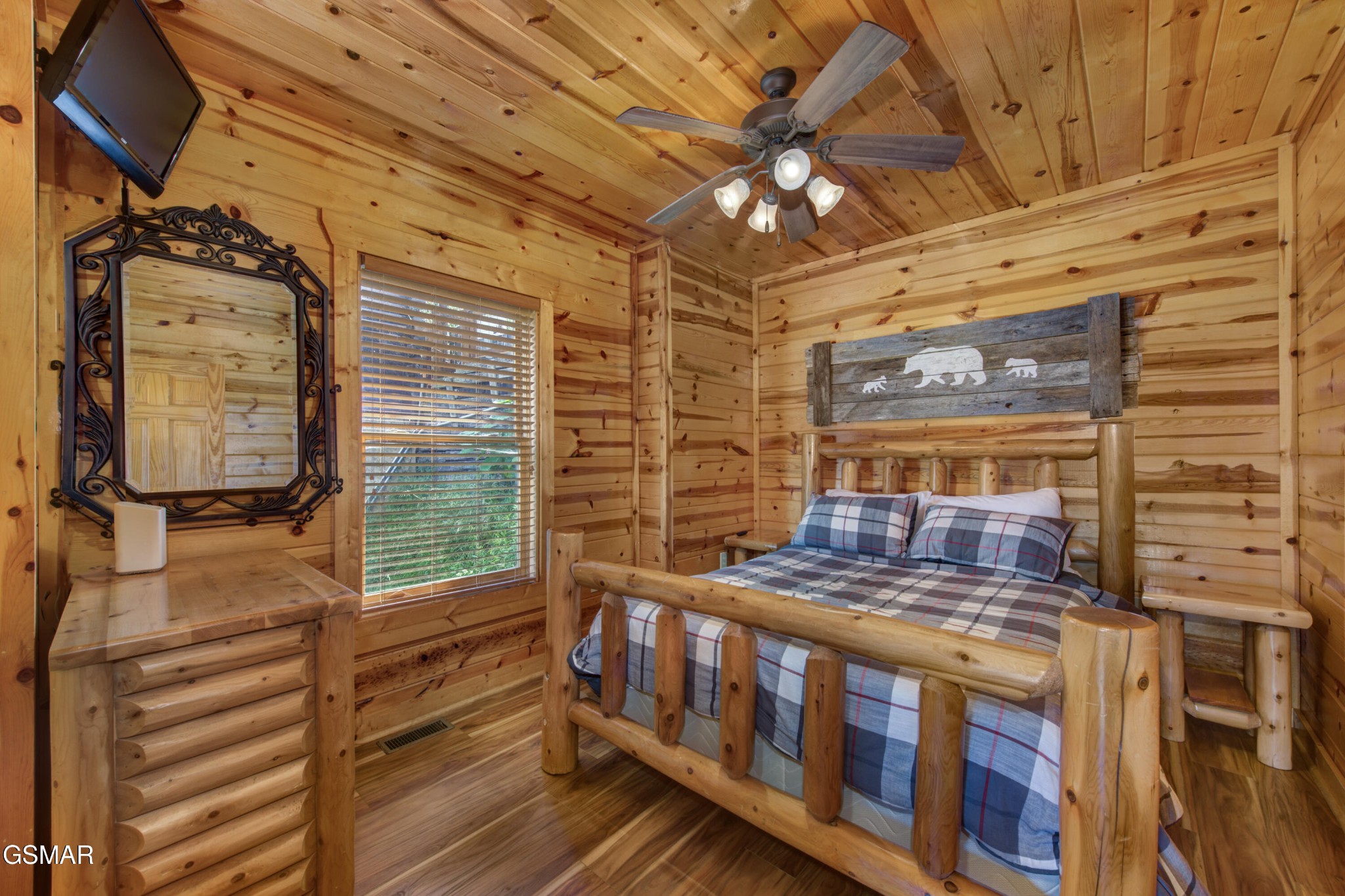 2251 Upper Middle Creek Road, Unit 15 Sevierville, TN 37876 - Photo 16 of 30 Gallery Image 16