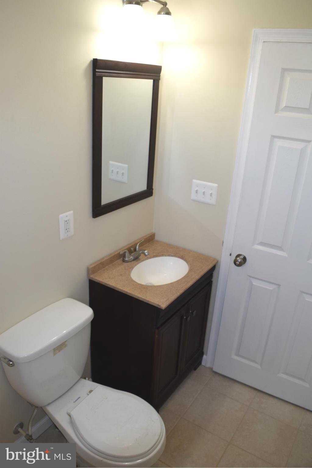 1929 Oxley Road Dundalk, MD 21222 - Photo 22 of 29 Bath