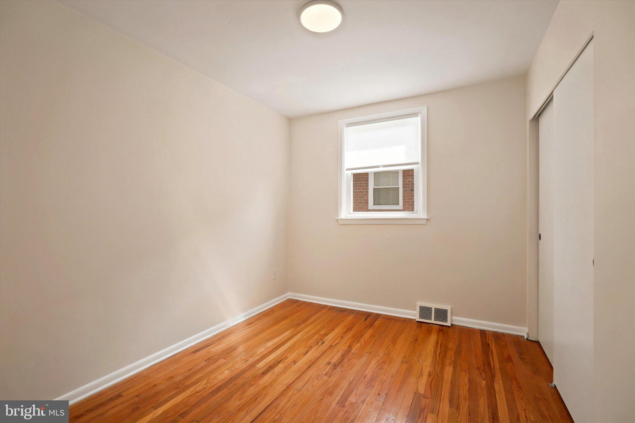 668 Renz Street Philadelphia, PA 19128 - Photo 17 of 25 Bright and airy blank canvas room.