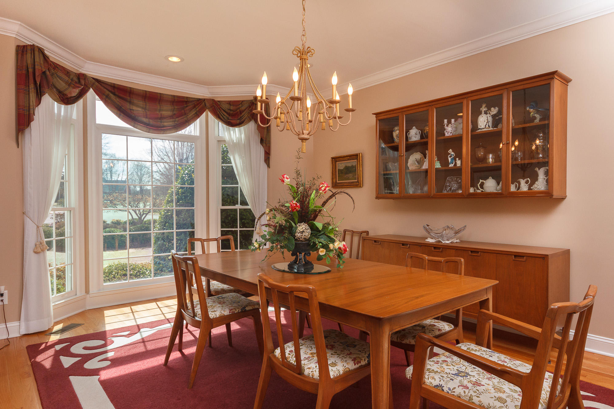 515 Yellow Hammer Road Chattanooga, TN 37421 - Photo 9 of 35 Dining Room