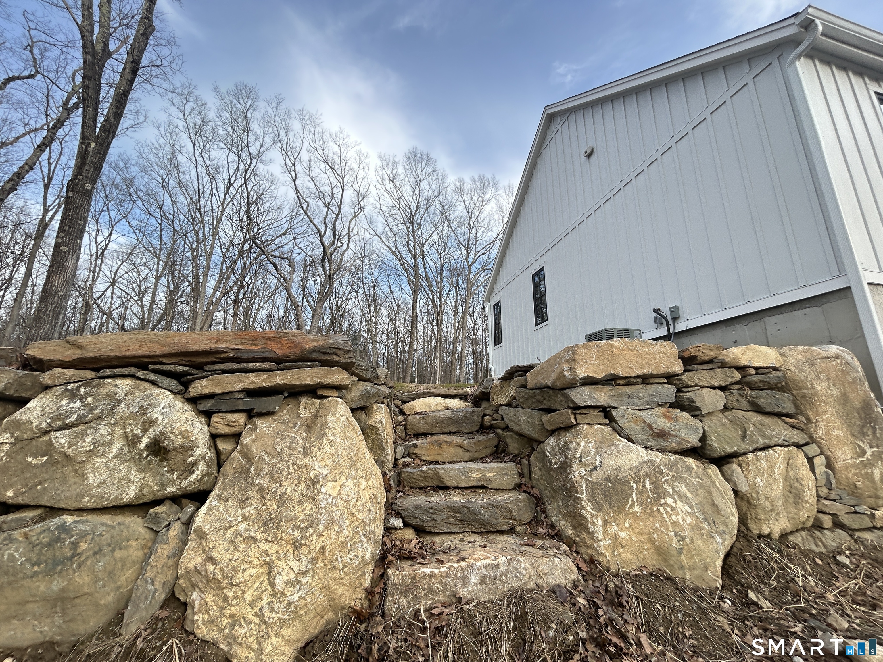 12 Chestnut Lane Washington, CT 06777 - Photo 28 of 32 STEPS FROM LOWER PATIO