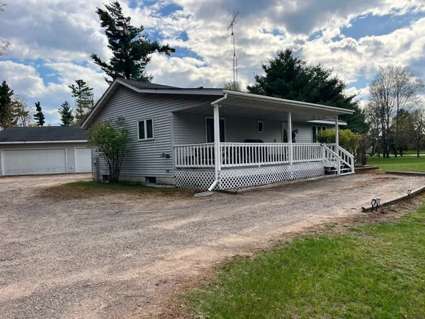 $335,000 | 1931 Beaver Lane, Arkdale, WI 54613
