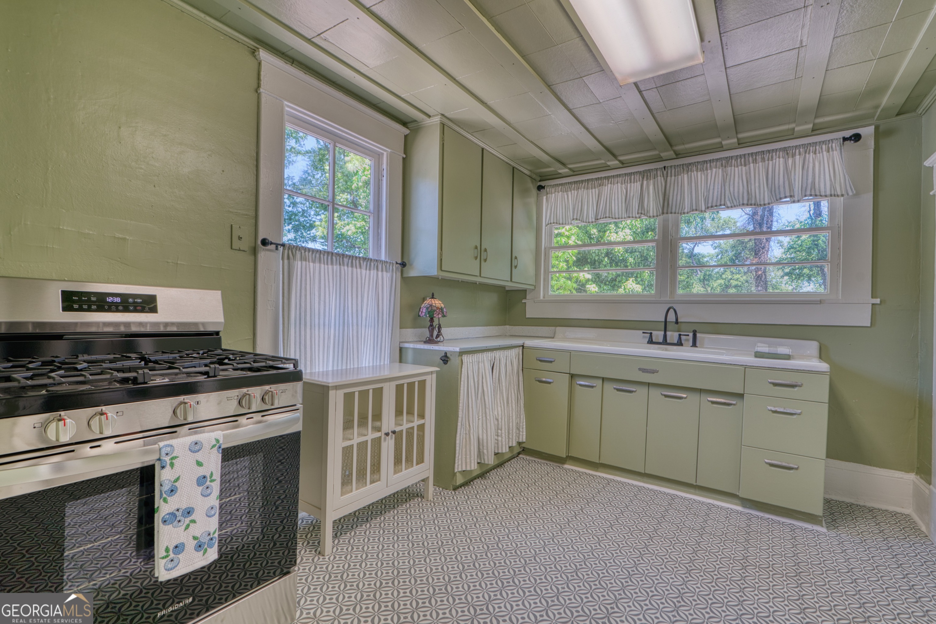 601 West 10th Street Northeast Rome, GA 30165 - Photo 20 of 35