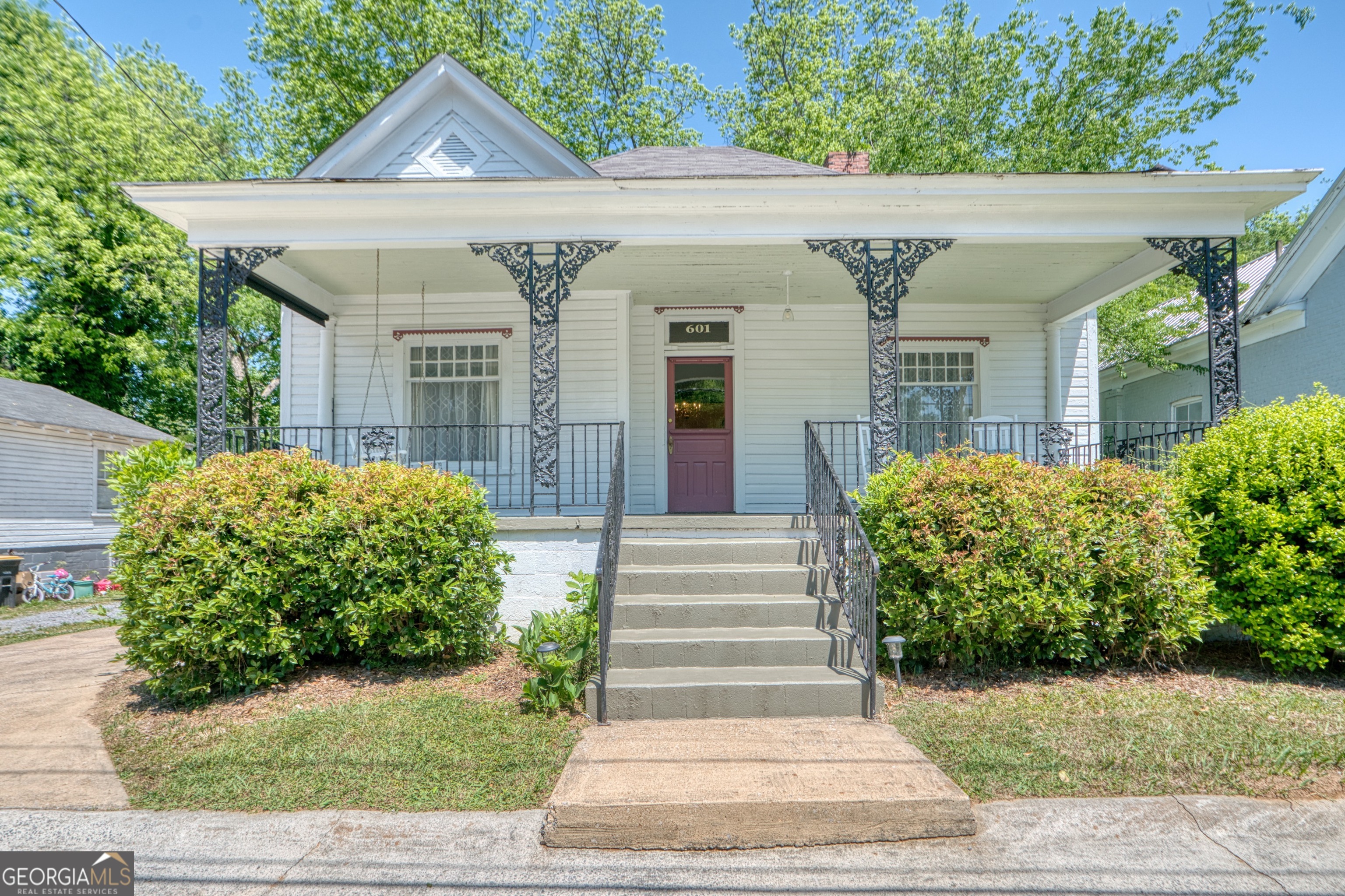 601 West 10th Street Northeast Rome, GA 30165 - Photo 2 of 35
