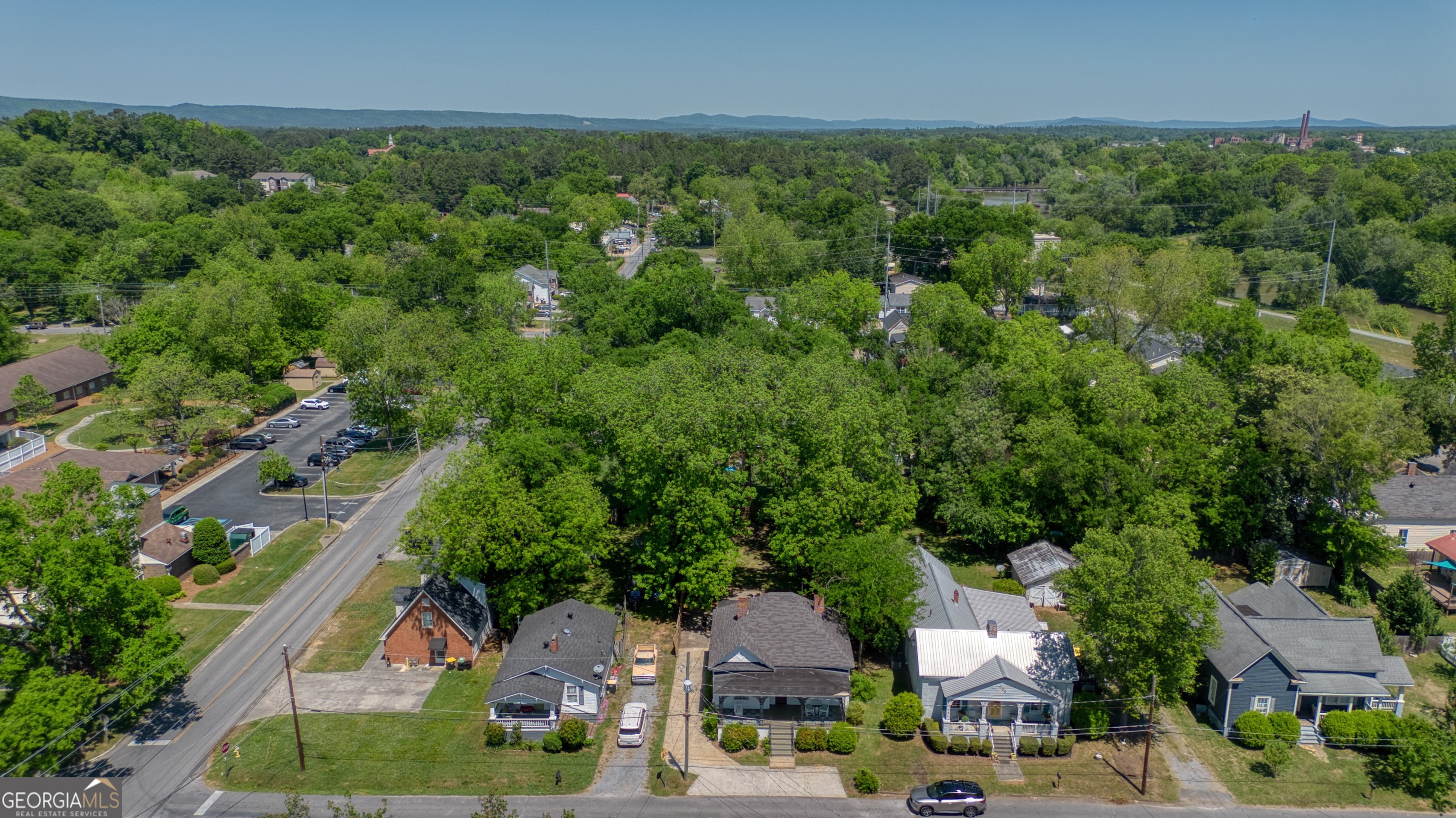 601 West 10th Street Northeast Rome, GA 30165 - Photo 30 of 35