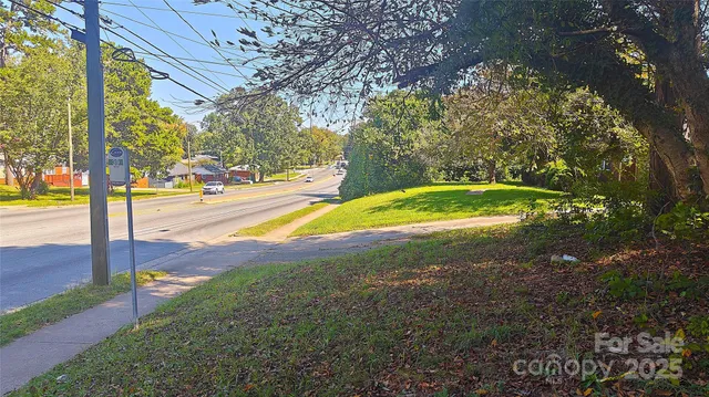 $699,000 | 2217 Eastway Drive, Charlotte, NC 28205