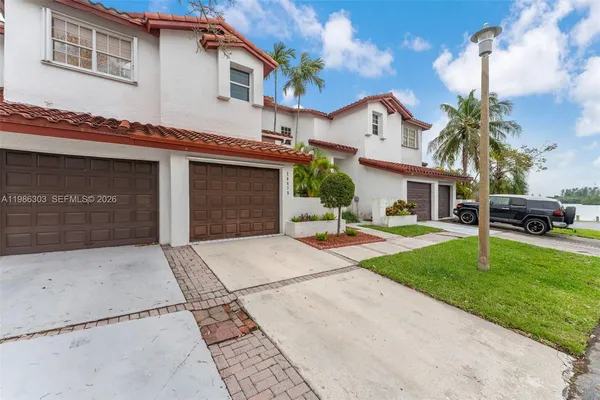 $2,750 | 20975 Southwest 84th Avenue, Unit 20975, Cutler Bay, FL 33189