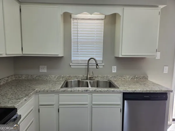 $1,200 | 322 Randolph Drive, Vidalia, GA 30474