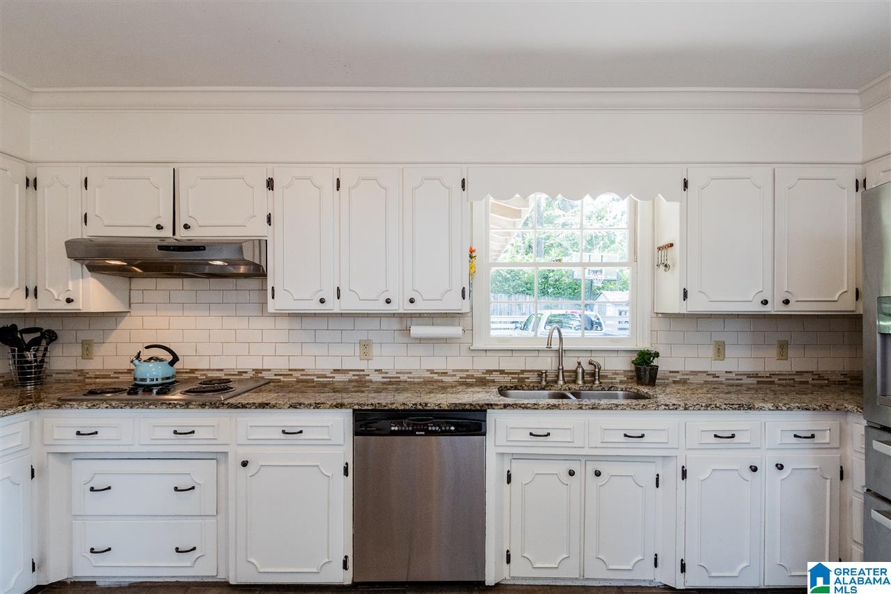 3748 Crestbrook Road Birmingham, AL 35223 - Photo 13 of 46
