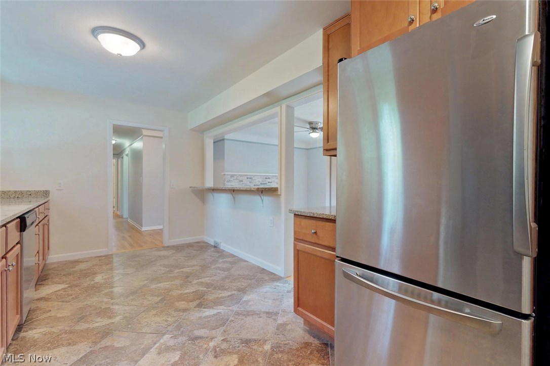 29302 White Road Wickliffe, OH 44092 - Photo 15 of 35 Gallery Image 15