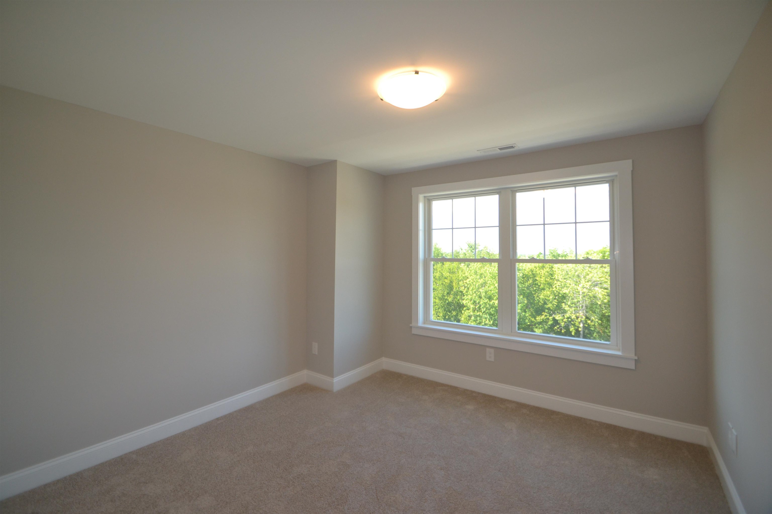 26 Green Road, Unit 11 Newmarket, NH 03857 - Photo 19 of 32 Gallery Image 19