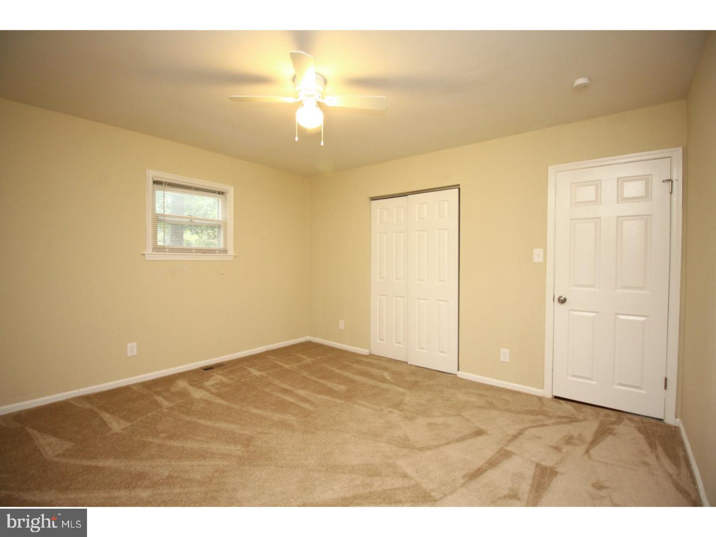 5 Oak Leaf Road Sicklerville, NJ 08081 - Photo 15 of 25 Gallery Image 15