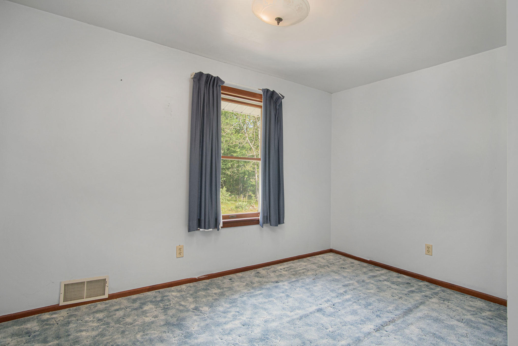 2040 West Fruitvale Road Montague, MI 49437 - Photo 20 of 52 DSC02654