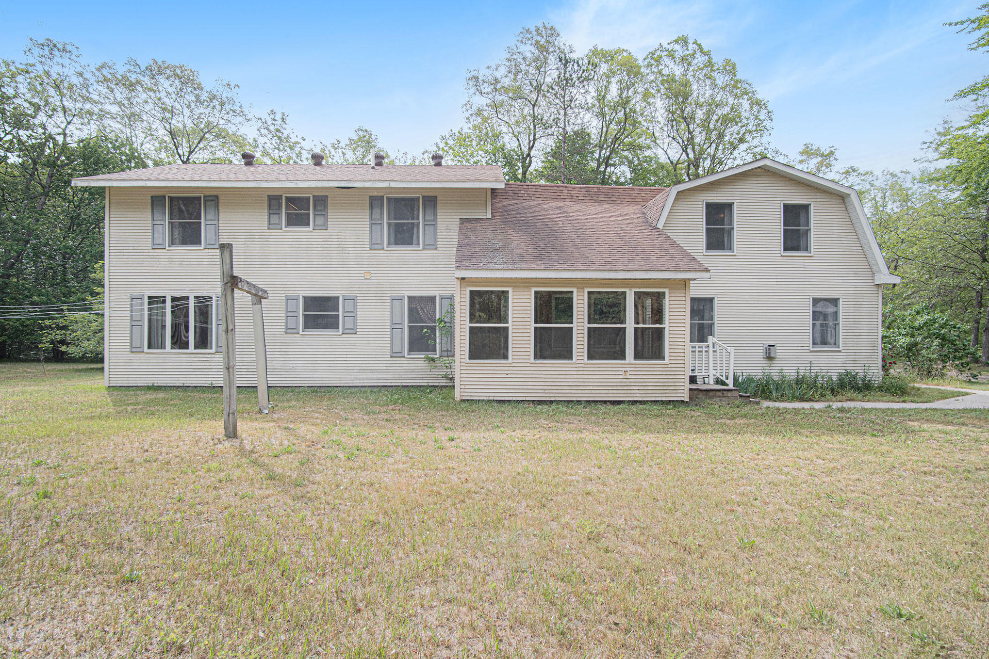 2040 West Fruitvale Road Montague, MI 49437 - Photo 5 of 52 DSC02698
