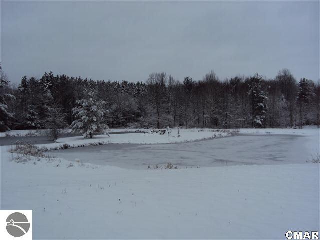 725 South 9 Mile Road Midland, MI 48640 - Photo 8 of 19 1767564-7.JPG