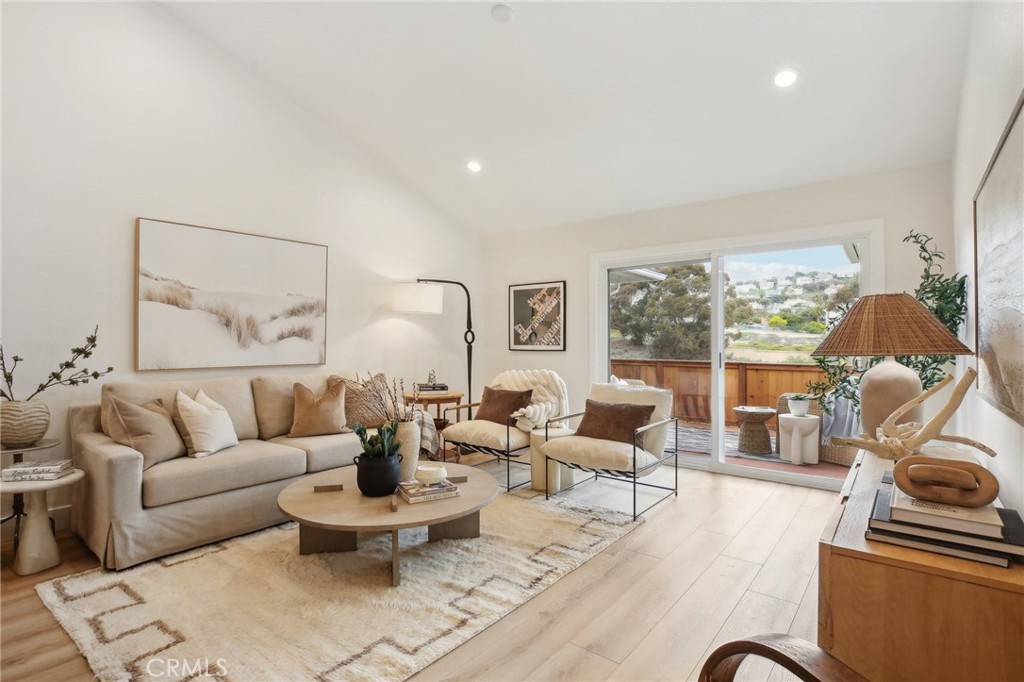 3355 Paseo Halcon San Clemente, CA 92672 - Photo 4 of 43