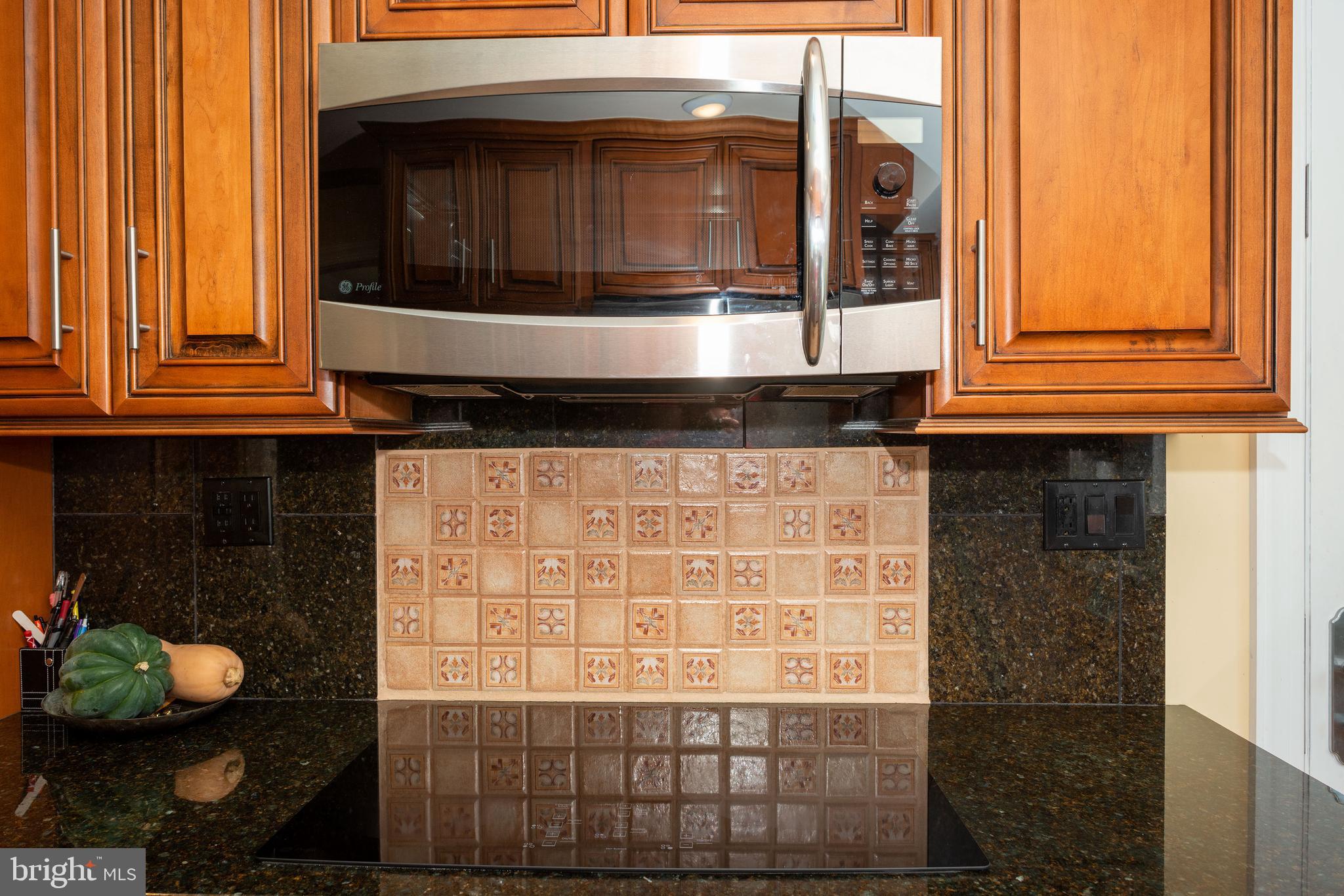 7817 Chestnut Grove Road Severn, MD 21144 - Photo 13 of 26 Kitchen perfect for chefs and foodies!