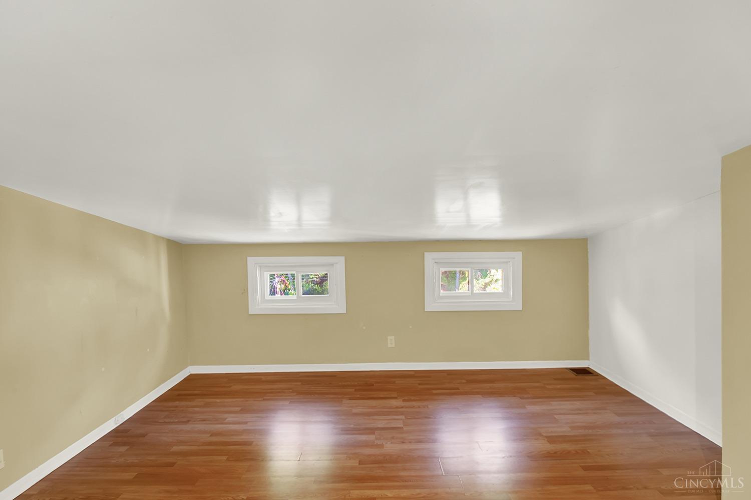 2208 Ravine Street Cincinnati, OH 45219 - Photo 41 of 53