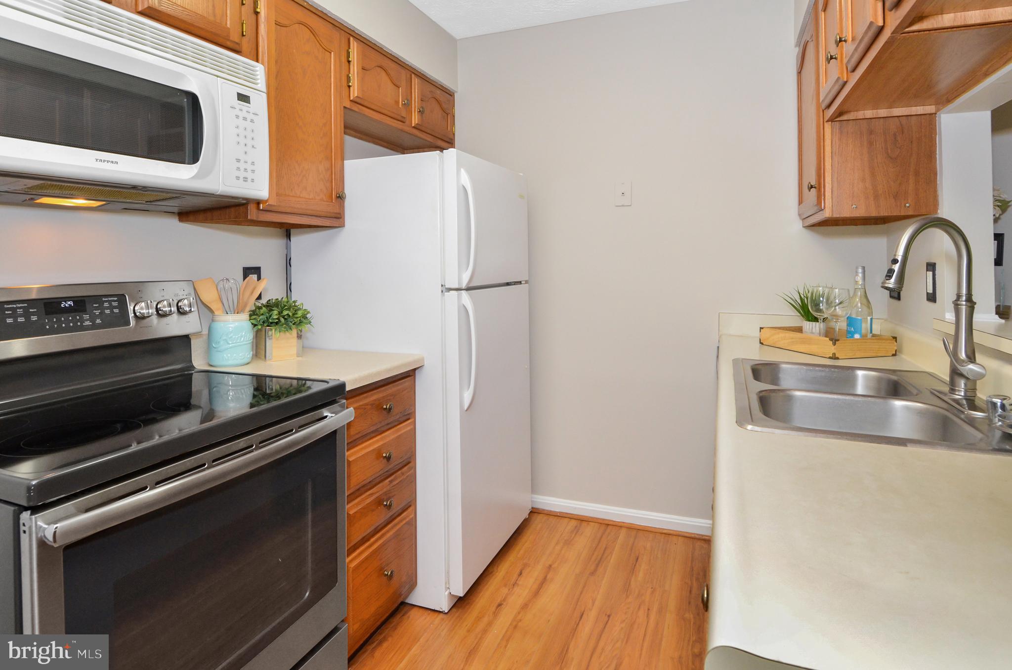 6420 Greenfield Road, Unit 801 Elkridge, MD 21075 - Photo 9 of 20 Gallery Image 9