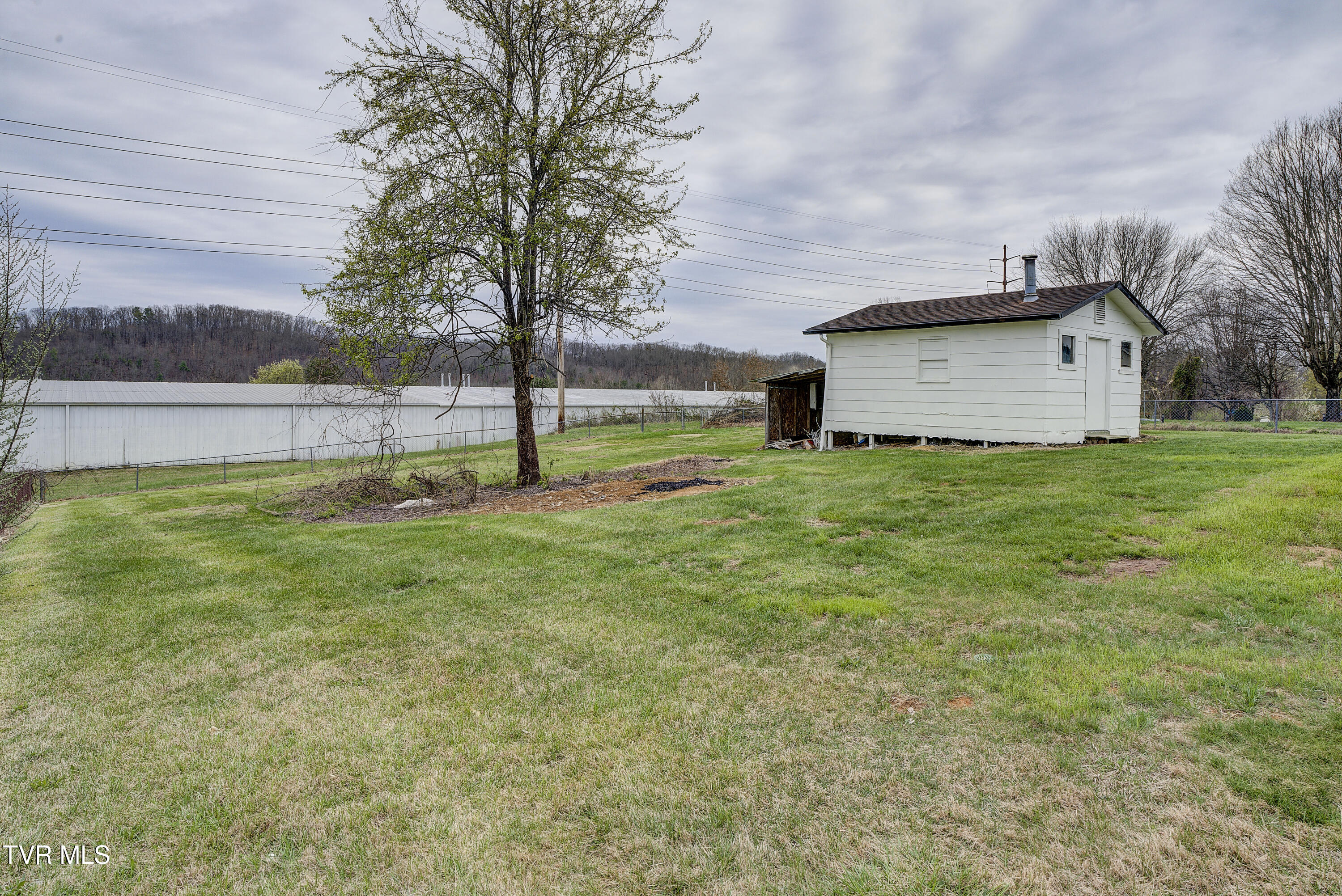 932 East Mountain View Road Johnson City, TN 37601 - Photo 28 of 33 EastMtnView--35 - Copy