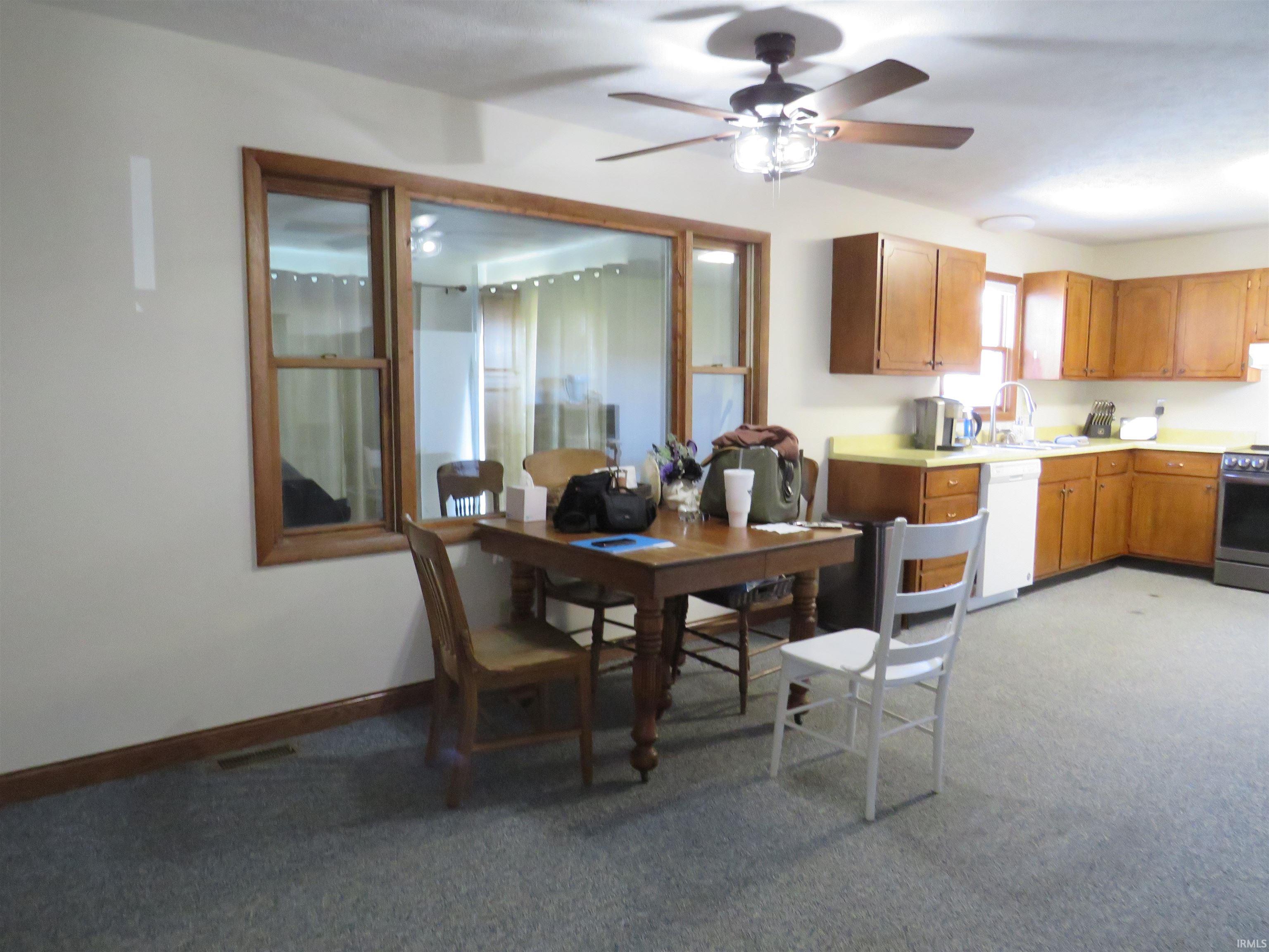 361 Johnson Lane Bedford, IN 47421 - Photo 4 of 18