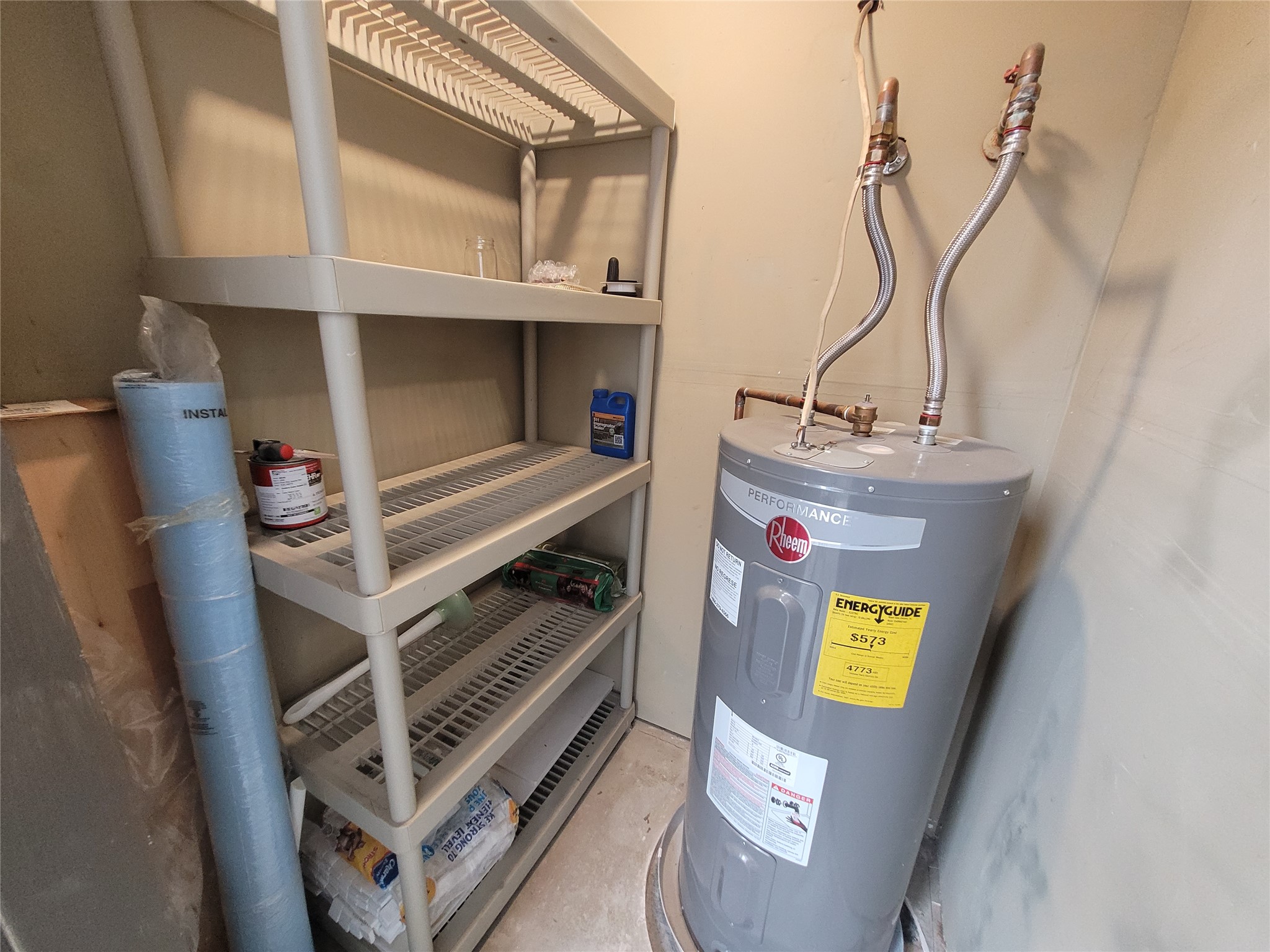 2410 Enfield Road, Unit 7 Austin, TX 78703 - Photo 19 of 19 a utility room with dryer and washer