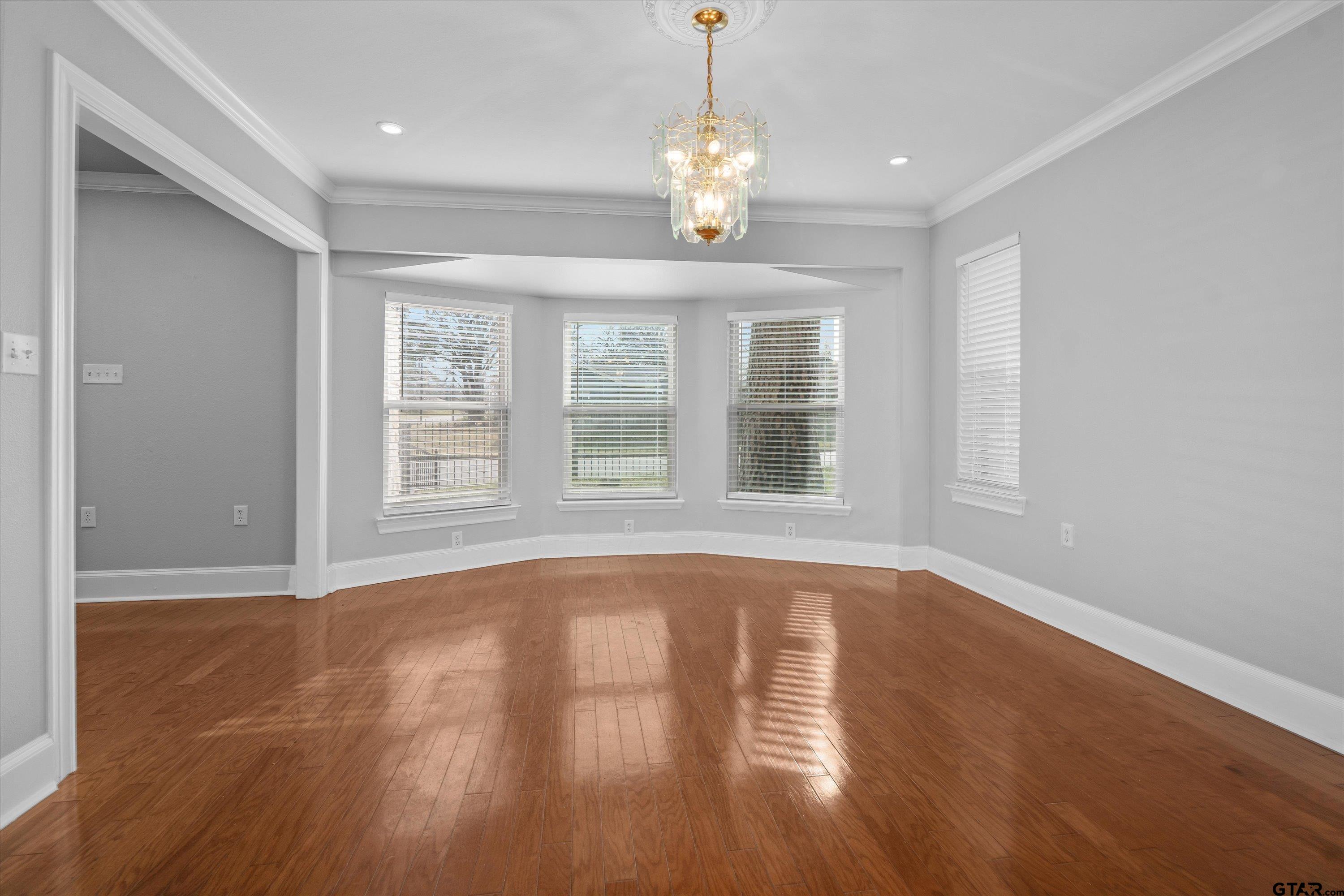 627 West 2nd Street Tyler, TX 75701 - Photo 8 of 24