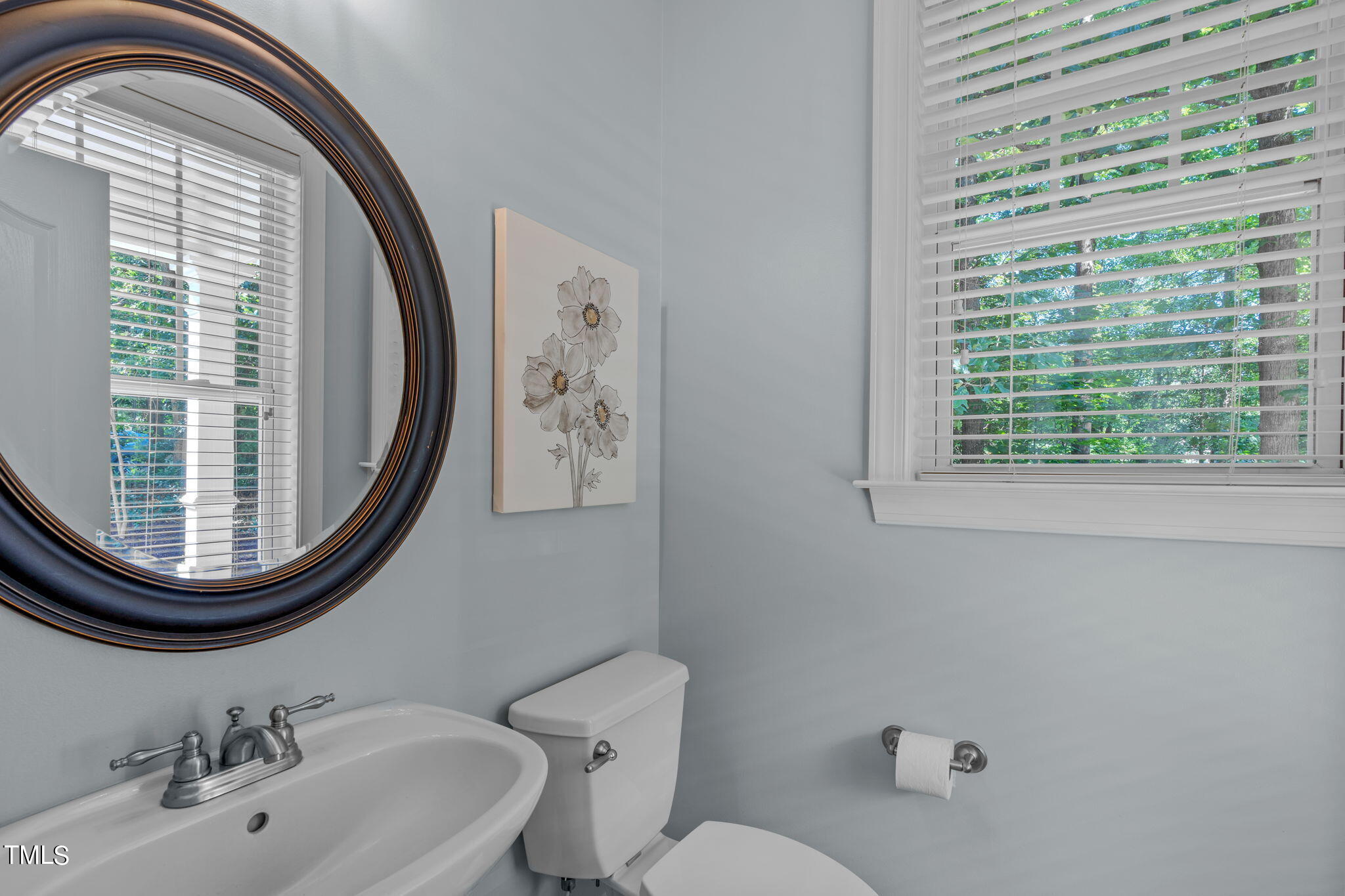 7408 Duncans Ridge Way Fuquay-Varina, NC 27526 - Photo 8 of 71 Powder room
