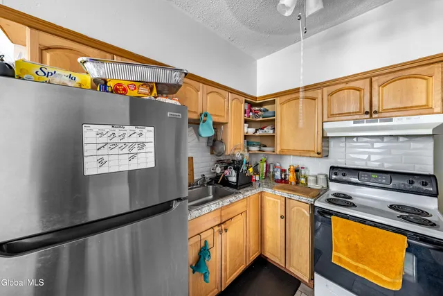 $424,900 | 350 Madison Avenue, Albany, NY 12210