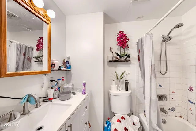 $424,900 | 350 Madison Avenue, Albany, NY 12210