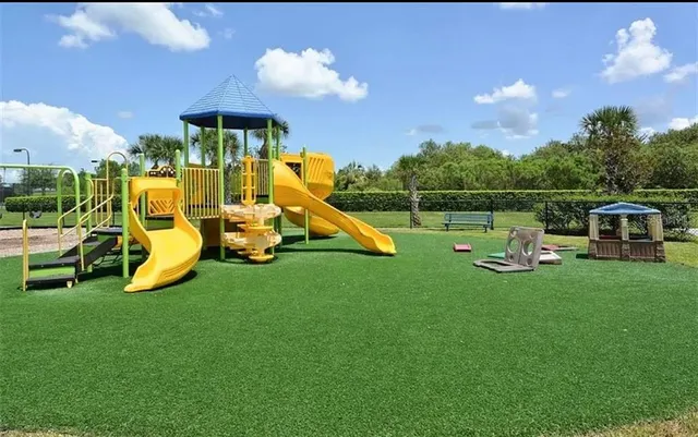 $2,700 | 8950 Stone Harbour Loop, Bradenton, FL 34212